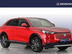 Premium plus crystal red Used 2025 Honda HR-V Advance SUV | £28,199 (Expensive)