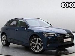Blue Used 2020 Audi e-tron Comfort SUV | £25,990 (Expensive)