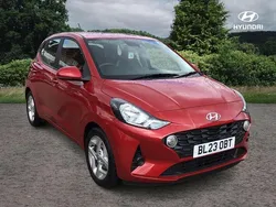 Red Used 2023 Hyundai i10 SE Hatchback | £12,750 (Fair price)
