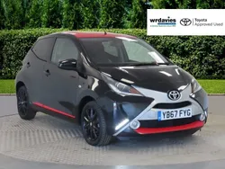 Black Used 2017 Toyota Aygo x-press Hatchback | £10,695 (Fair price)