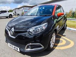 Black/orange Used 2016 Renault Captur Dynamique SUV | £6,495 (Fair price)