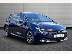 Obsidian blue Used 2023 Toyota Corolla Hatchback | £23,398 (Fair price)