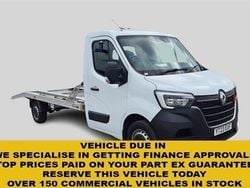 White Used 2023 Renault Master Business Van | £22,620 (Expensive)