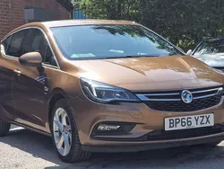 Bronze Used 2017 Vauxhall Astra SRi Hatchback | £10,250 (Fair price)