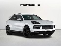 White Used 2025 Porsche Cayenne SUV | £86,990 (Fair price)