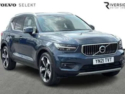 Denim blue Used 2021 Volvo XC40 Inscription SUV | £23,495 (Fair price)