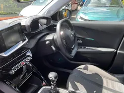 Orange Used 2022 Peugeot 2008 Allure Premium SUV | £13,114 (Good price)