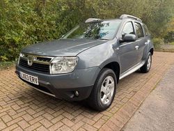 Grey Used 2013 Dacia Duster Lauréate SUV | £3,495 (Fair price)