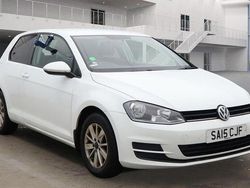 White Used 2015 VW Golf VII S Hatchback | £6,495 (Good price)