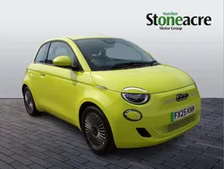Green New 2025 Fiat 500e Hatchback | £26,995