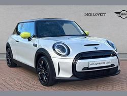 Silver Used 2022 Mini Cooper S Level 2 Hatchback | £16,995 (Fair price)