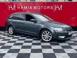 Grey Used 2014 Skoda Octavia Elegance Estate | £5,490 (Fair price)