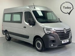 Grey New 2025 Renault Master Van | £22,950 (Good price)