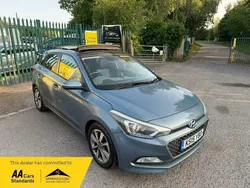 Blue Used 2015 Hyundai i20 Premium SE Hatchback | £4,295 (Super price)