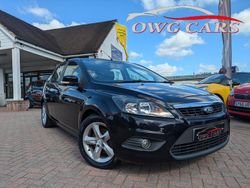 Black Used 2008 Ford Focus Zetec Hatchback | £3,695 (A bit pricey)