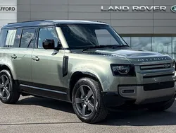 Green New 2025 Land Rover Defender HSE Dynamic SUV | £81,614 (Good price)