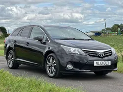 Black Used 2013 Toyota Avensis Estate | £3,995 (Good price)
