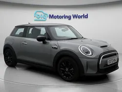 Used 2022 Mini Cooper SE Hatch Hatchback | £13,700 (A bit pricey)