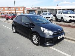 Black Used 2016 Kia Rio Hatchback | £5,950 (Fair price)