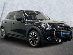 Black Used 2019 Mini Cooper S Exclusive Hatchback | £17,300 (Fair price)