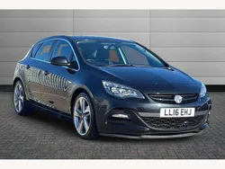 Black Used 2016 Vauxhall Astra Edition Hatchback | £5,990 (Good price)