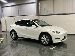 White Used 2022 Tesla Model Y Long Range AWD SUV | £25,198 (Fair price)