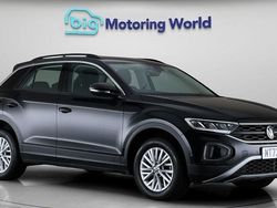 Used 2023 VW T-Roc S SUV | £17,700 (Fair price)