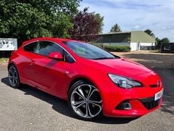 Red Used 2018 Vauxhall Astra GTC Edition Coupe | £7,795 (A bit pricey)