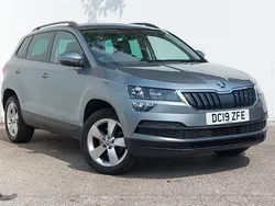 Grey Used 2019 Skoda Karoq SE SUV | £14,798 (Fair price)