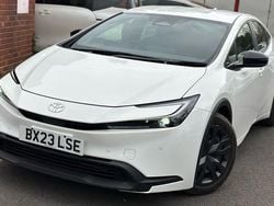 White Used 2025 Toyota Prius Business Edition | £21,990