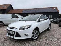 White Used 2014 Ford Focus Zetec Hatchback | £3,995 (Fair price)