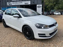 White Used 2016 VW Golf VII S Hatchback | £5,499 (Fair price)