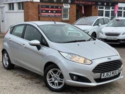 Silver Used 2014 Ford Fiesta Zetec Hatchback | £2,990 (Fair price)