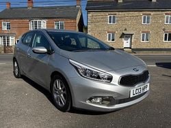 Silver Used 2013 Kia Ceed 2 Hatchback | £4,995 (Fair price)