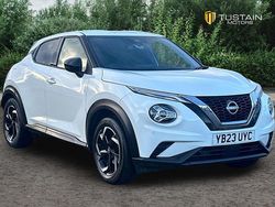 White Used 2023 Nissan Juke N-Connecta SUV | £13,199 (Fair price)