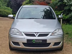 Silver Used 2006 Vauxhall Corsa Active Hatchback | £799 (Super price)