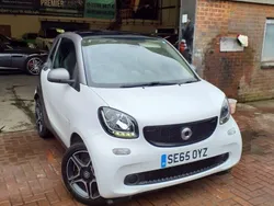 White Used 2016 Smart ForTwo Coupé Premium Coupe | £8,480 (Fair price)