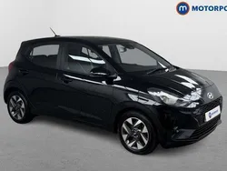 Used 2025 Hyundai i10 Advanced Hatchback | £14,699 (Fair price)