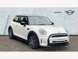 White Used 2023 Mini Cooper Exclusive Hatchback | £20,250 (Fair price)