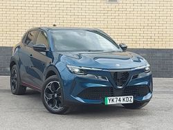 Green Used 2024 Alfa Romeo Junior Edizione Speciale Hatchback | £28,998 (Good price)