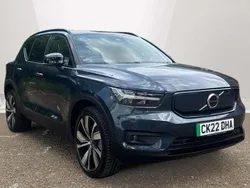 Denim blue Used 2022 Volvo XC40 Pro SUV | £28,390 (Fair price)
