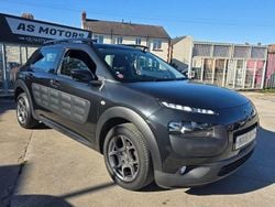 Black Used 2018 Citroën C4 Cactus Feel Hatchback | £5,790 (Good price)