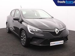 Black Used 2023 Renault Clio V Evolution Hatchback | £13,495 (Fair price)