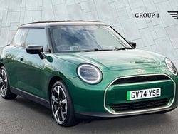 Green Used 2025 Mini Cooper Hatch Hatchback | £24,875 (A bit pricey)