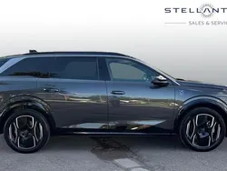 Grey Used 2024 Peugeot e-5008 GT SUV | £36,496 (Fair price)