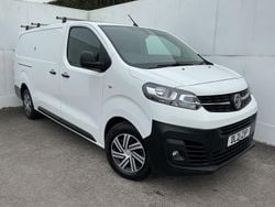 White Used 2021 Vauxhall Vivaro S Van | £9,890 (Good price)
