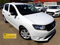 White Used 2016 Dacia Sandero Ambiance Hatchback | £3,990 (Fair price)