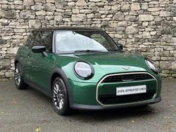Green Used 2025 Mini Cooper Hatch Hatchback | £25,749