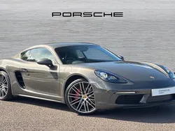 Agate grey Used 2018 Porsche Cayman Coupe | £46,900 (Fair price)