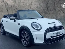 White Used 2024 Mini Cooper S Exclusive Hatchback | £26,800 (Expensive)